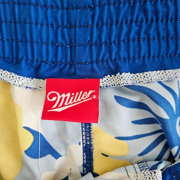 Miller Lite Swim Shorts Mens 35* Blue Adjustable Waist Cargo Pocket Floral Print - Picture 3 of 7